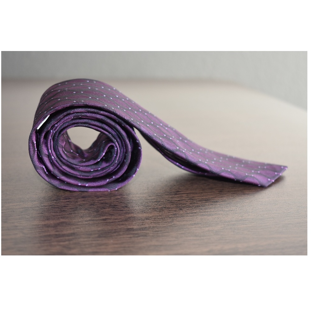 Geoffrey Beene Tie in Purple